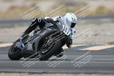 media/Nov-15-2025-Race Pace (Sat) [[8de605a2d8]]/Verified Riders/Turn 4 (1030am)/